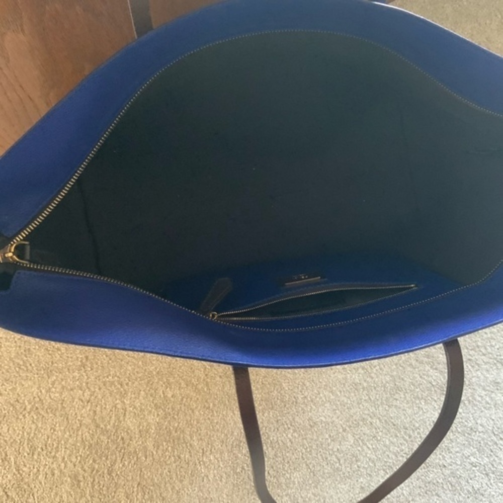 Fendi Zucca Ombré Roll Tote in blue - Picture 5 of 13